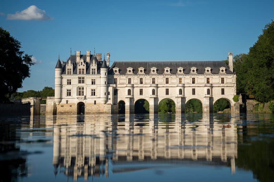 Chenonceau Castle "floating" palace