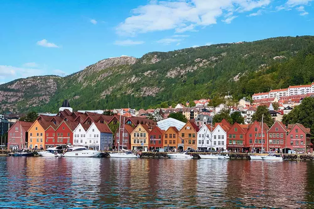 Strandsiden-in-Bergen-in-Norwegen
