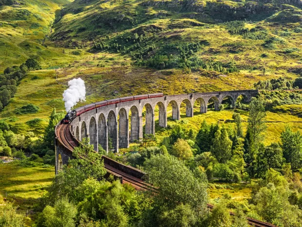 Escape to beautiful Scotland on your honeymoon or romantic trip for two. Your personalised itinerary includes hotel stays, breakfast, transport & more.